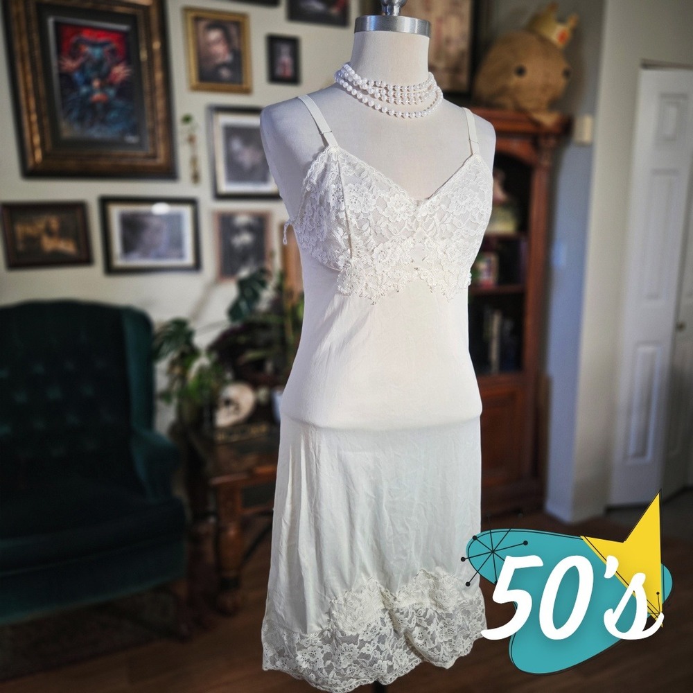 Vintage 50s Mistee‎ White Lace Slip Dress Lingerie Cami Adjustable Straps